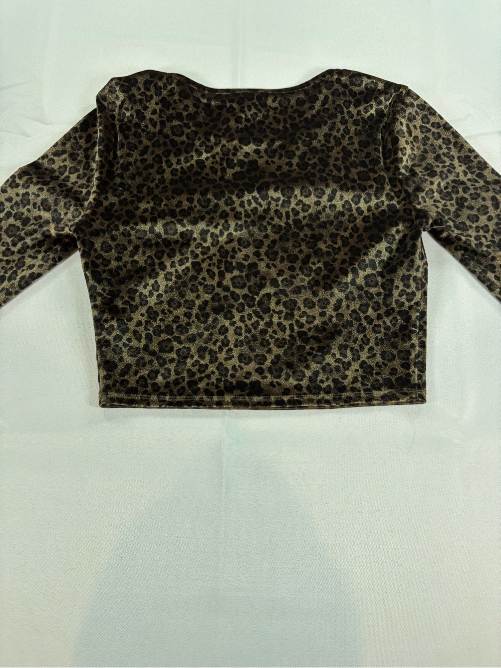 Topshop Leopard Print Velvet Crop Top – Size 4 - Picture 2 of 5
